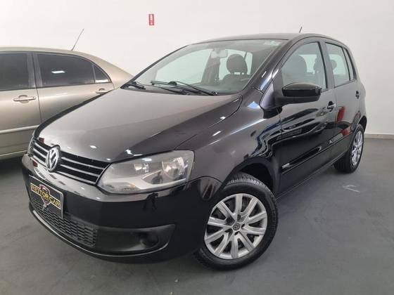 VOLKSWAGEN FOX 1.0 MI 8V FLEX 4P MANUAL VOLKSWAGEN FOX 1.0 MI 8V FLEX 4P MANUAL